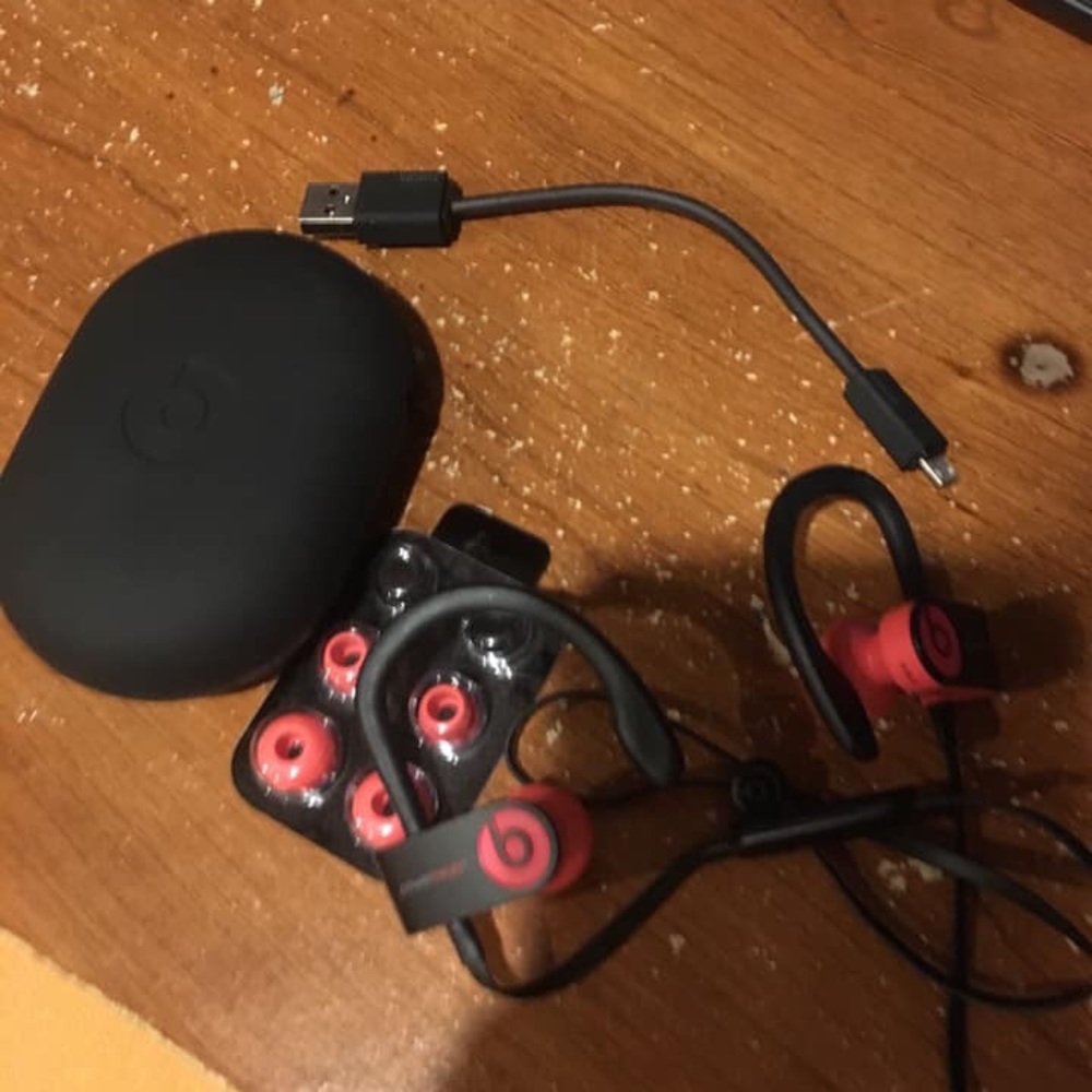 Beats wireless headphones
